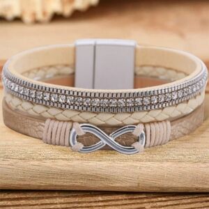 ✨️Sale✨️Apricot Infinity Rhinestone Magnetic Buckle Bracelet